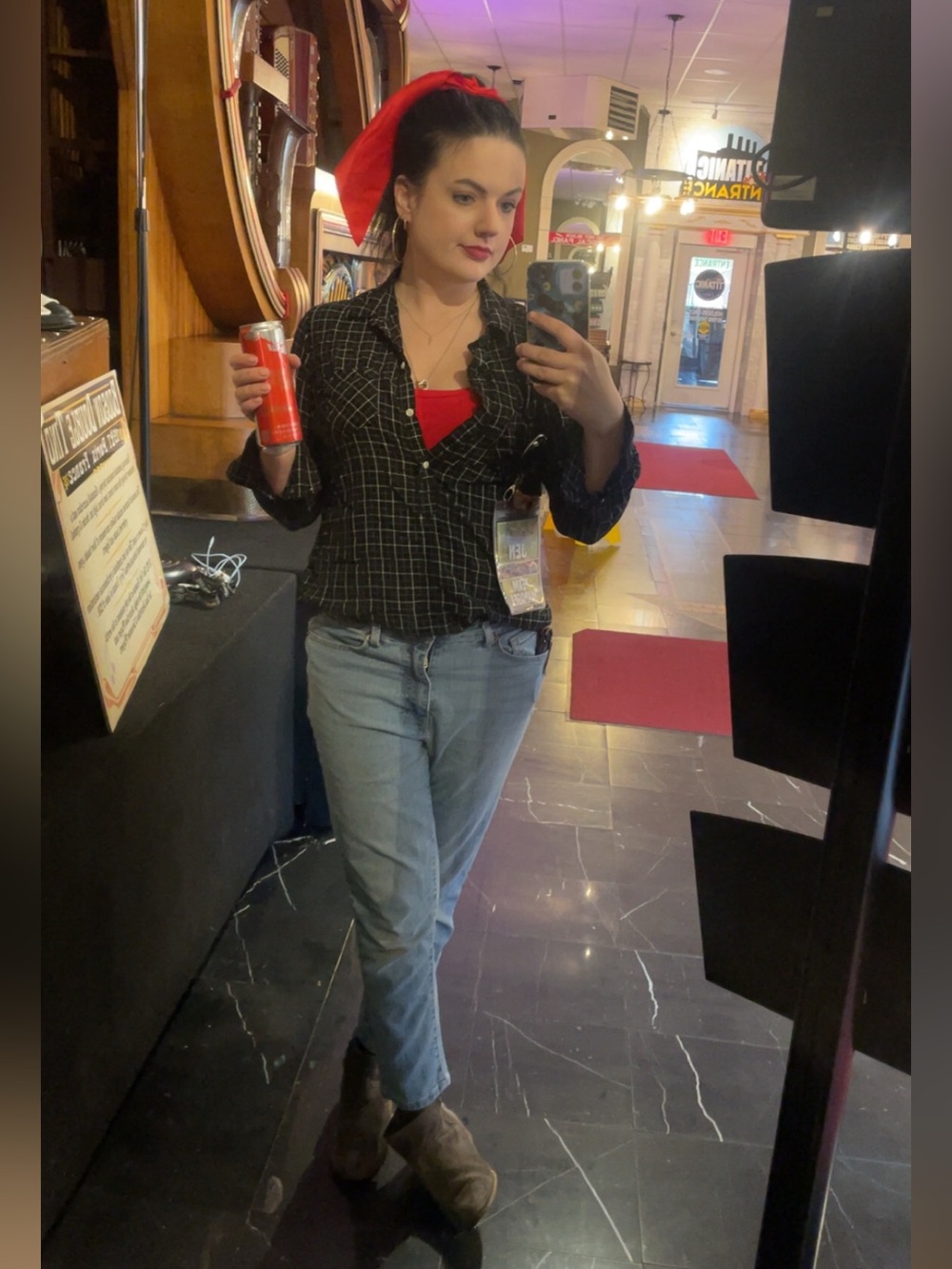 Meet your Posher, Jennifer